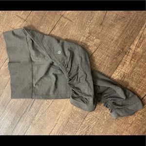 Lululemon size 2 Cropped leggings